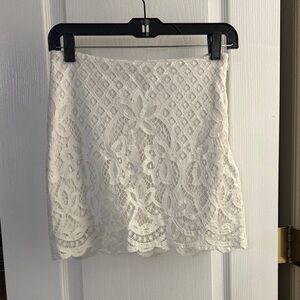 Free People Size 2 Lace Skirt EUC
